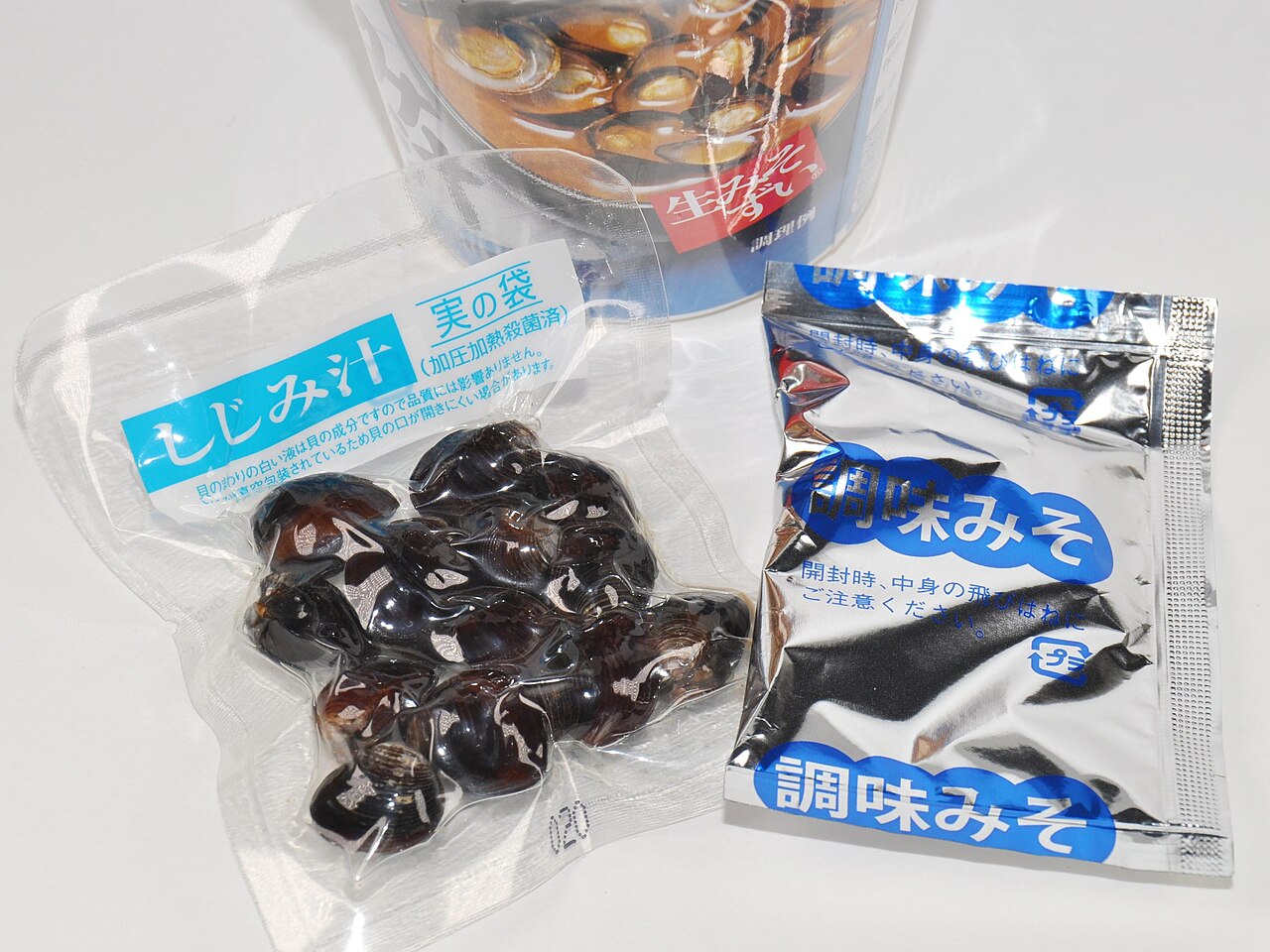 あさりの味噌汁の料理写真 2