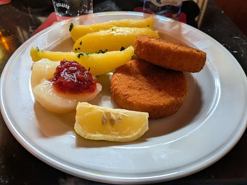 カマンベールの料理写真 2