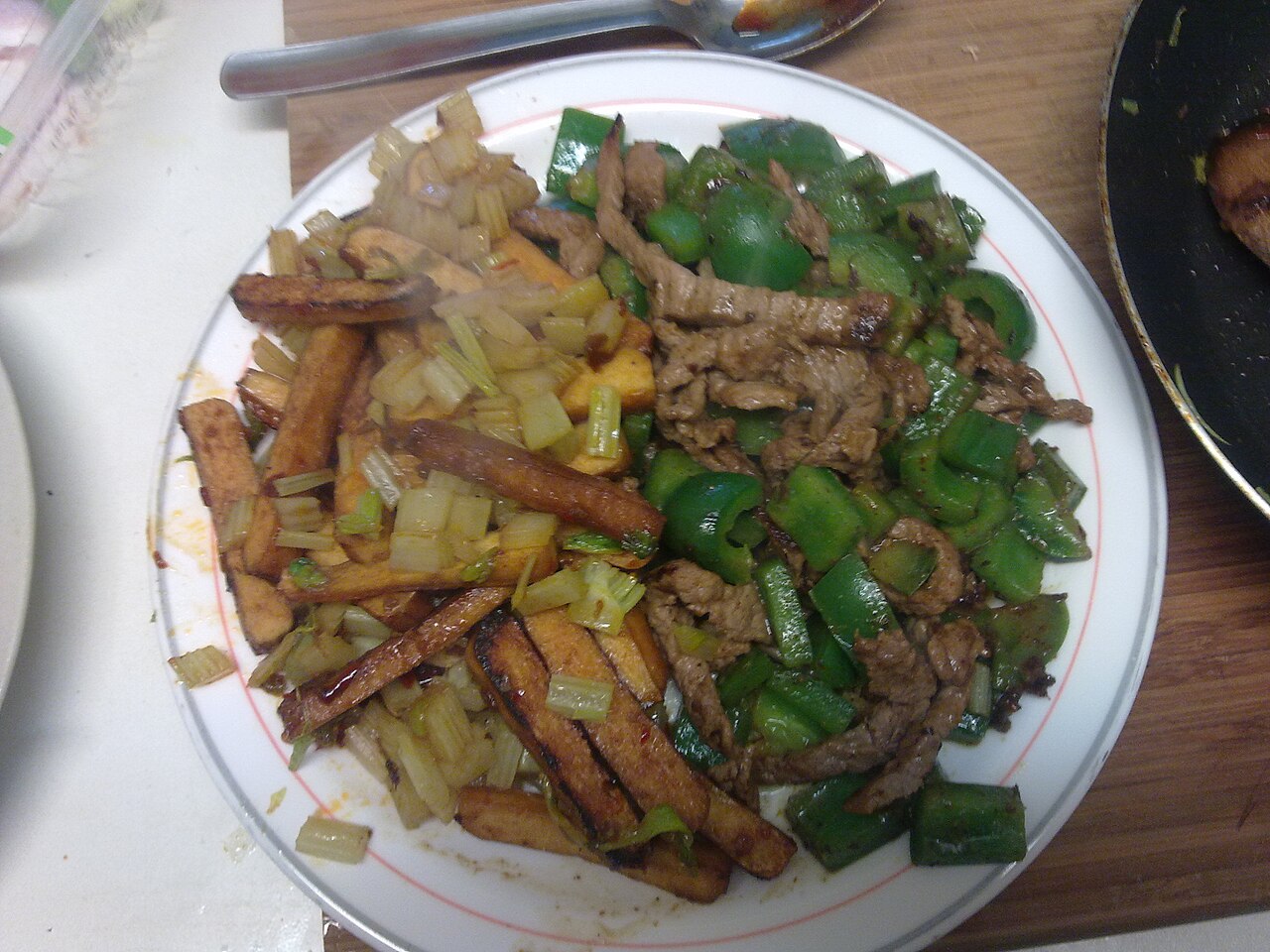 炒沙茶牛肉