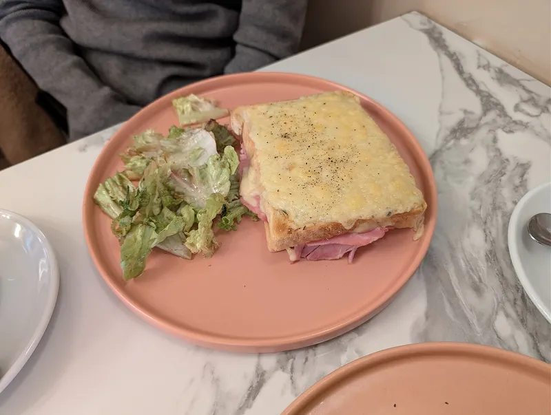 クロックムッシュの料理写真 3