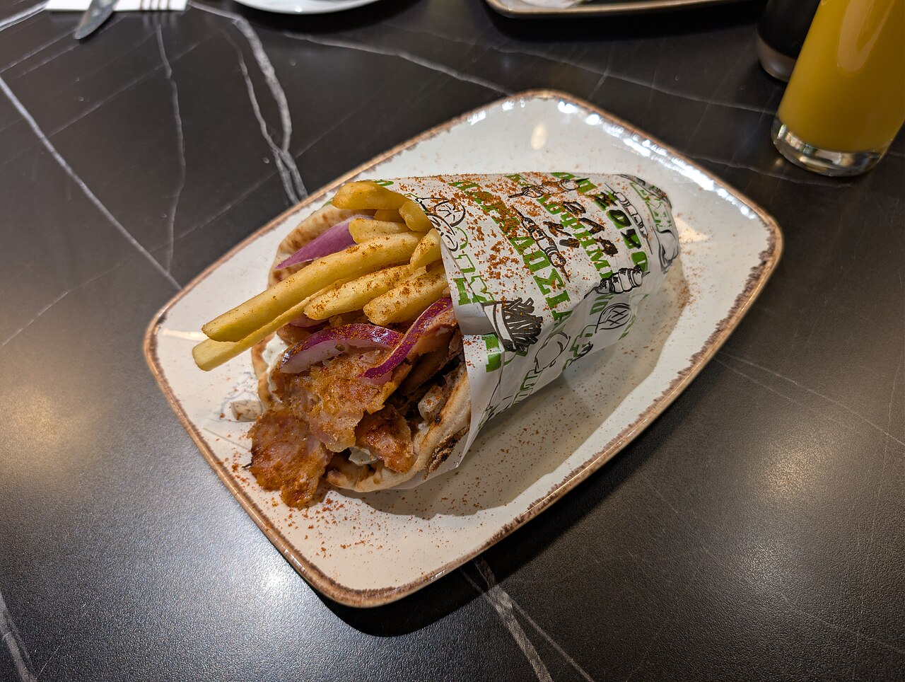 ギロスの料理写真 3