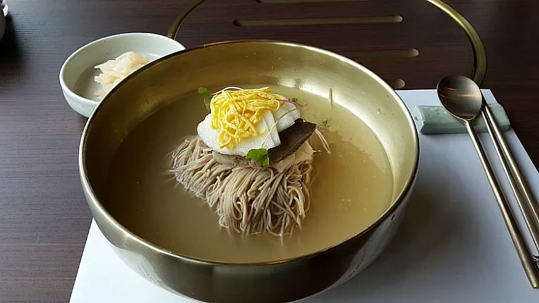 冷麺