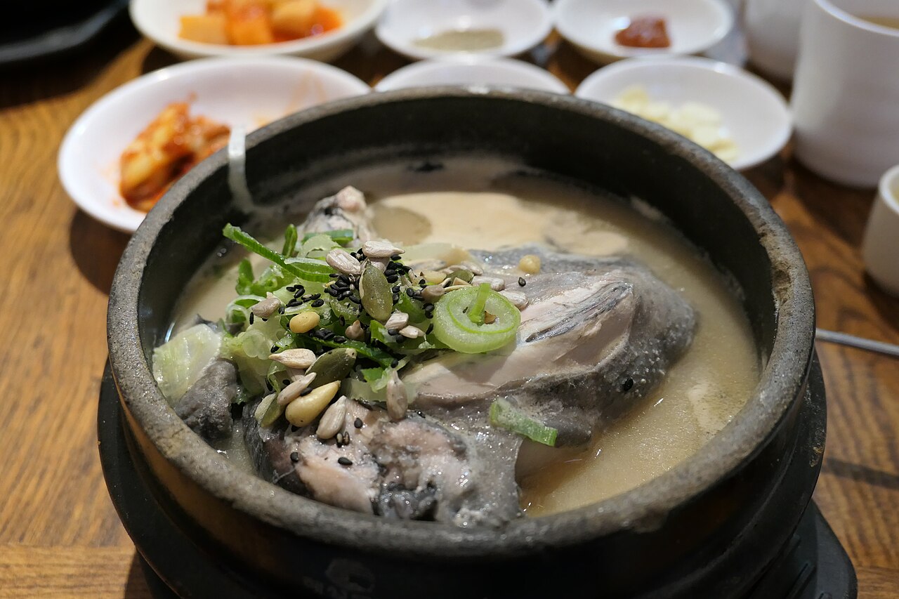 参鶏湯の料理写真 3
