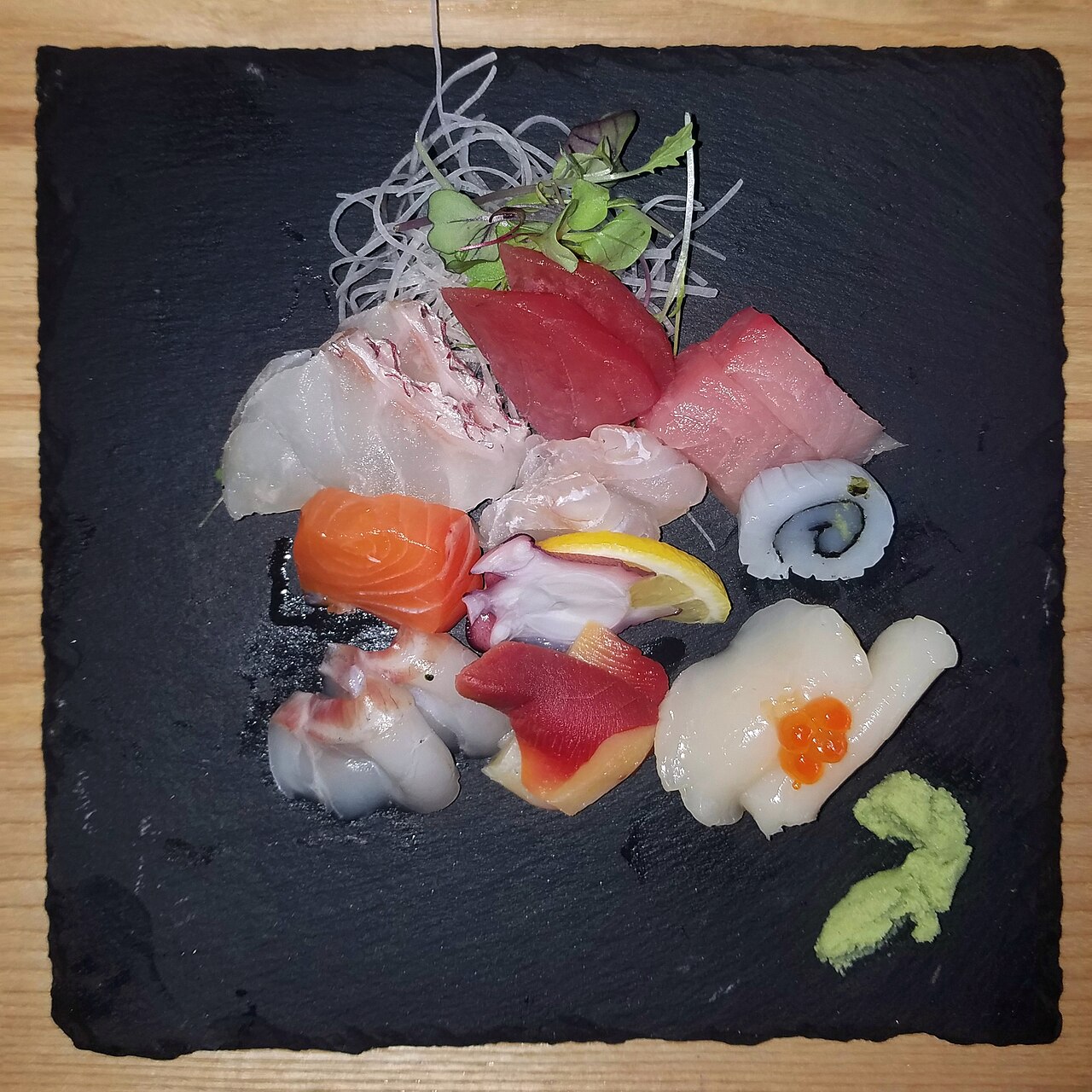刺身の料理写真 3
