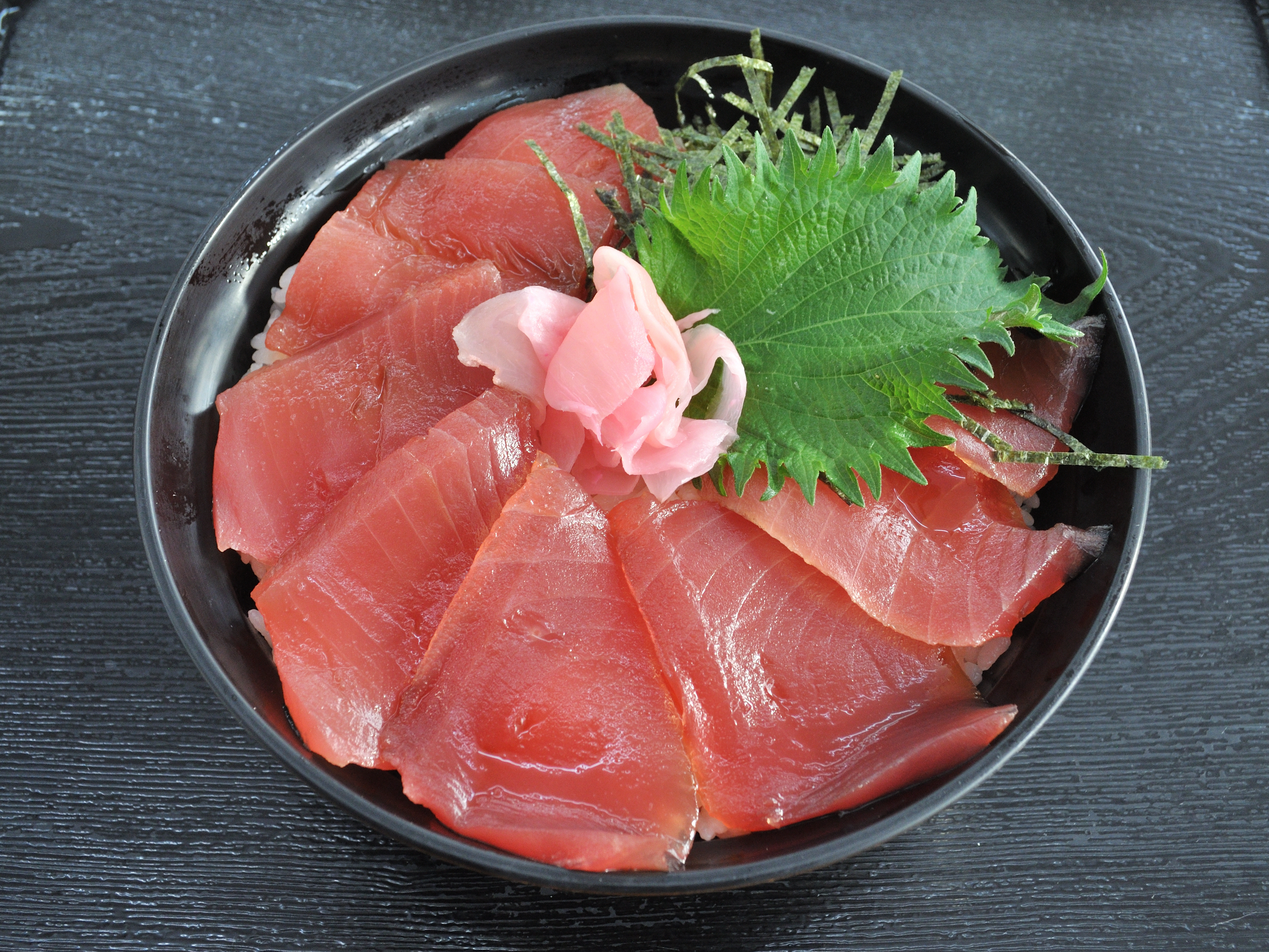 鉄火丼の写真