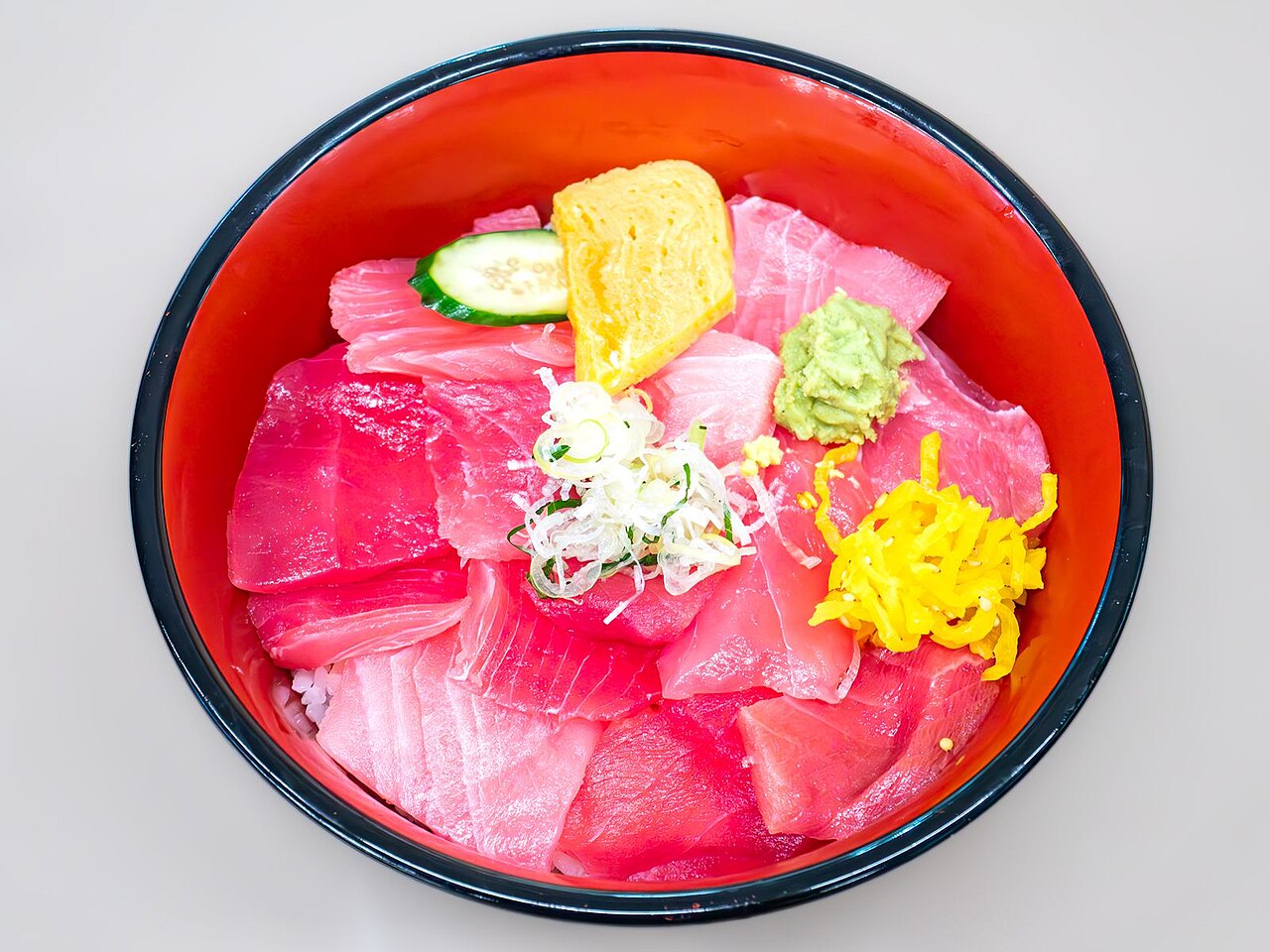 鉄火丼の料理写真 2