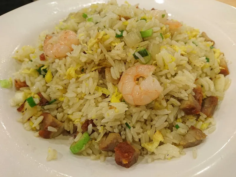揚州炒飯の料理写真 3