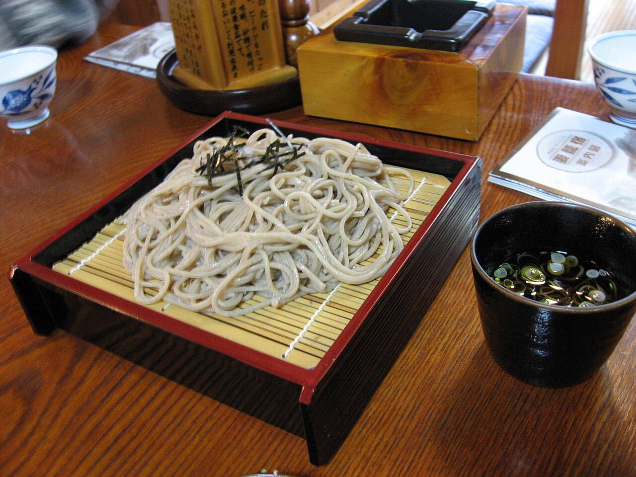 ざるそばの料理写真 2